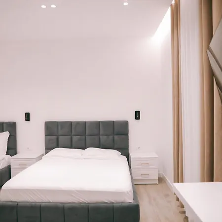 Hotel Alpha 3*