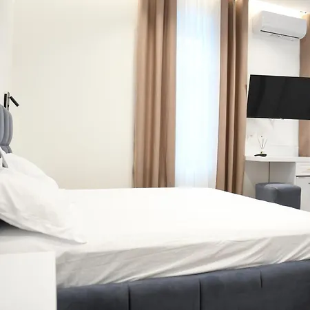 Alpha Hotel 3*